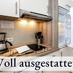 Schicke Ferienwohnung In Bester Bodenseelage L 1 Minute Zum Bodensee L 1 Zimmer L Vollausgestattete Kueche L Free-wlan L Willkommen Im Stahringen Radolfzell am Bodensee